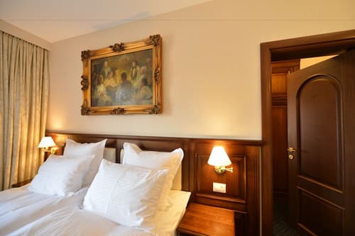 Noblesse Boutique Hotel, Room