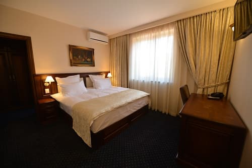 Noblesse Boutique Hotel, Room