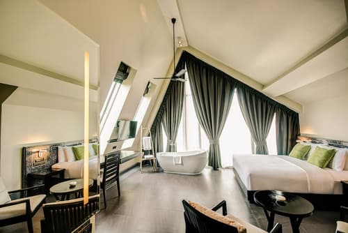 Anjali by Syphon, Room