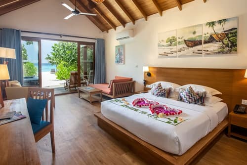 Reethi Faru Resort - Stay 5 Nights or more & Enjoy a Free Sunset Cruise, Room