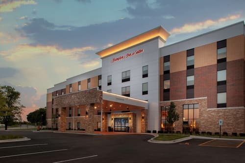 Hampton Inn & Suites Chicago-Burr Ridge, Primary image