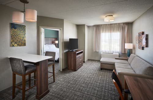 Staybridge Suites Niagara-On-The-Lake by IHG, Room