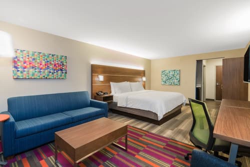 Holiday Inn Express & Suites Lake Havasu - London Bridge by IHG, Room