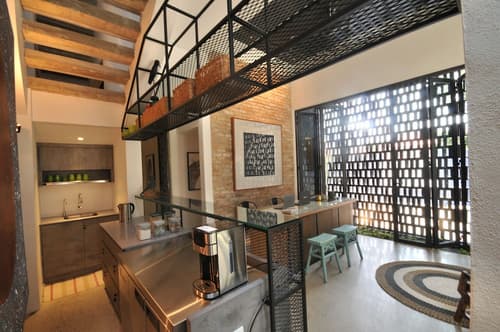 The Nest House, Lobby