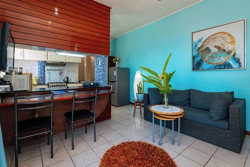 Glacis Heights Villa, In-room dining