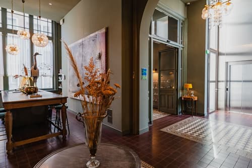 Hotel Mercier, Lobby