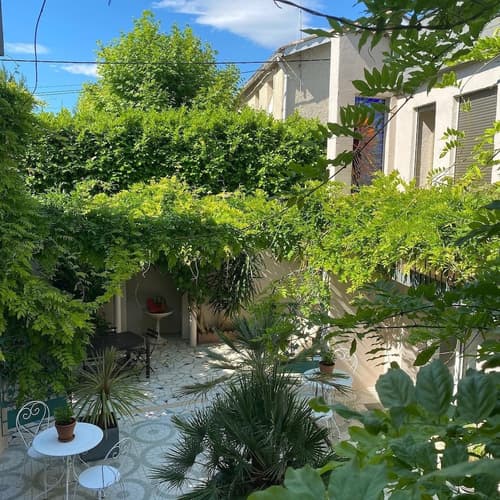 Couette et Cafe, Terrace/patio