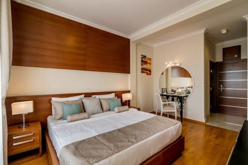 Hedera Residences, Room