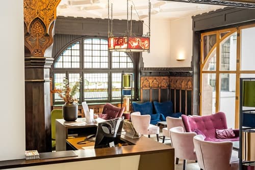 Hotel Graf Zeppelin, Lobby lounge