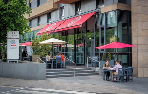 Clayton Hotel Leopardstown, Exterior