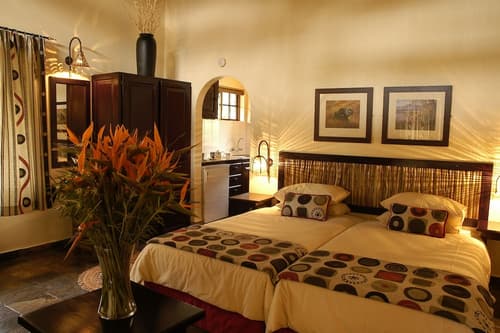 Hippo Hollow Country Estate, Room