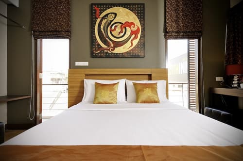 Sleep With Inn, Room