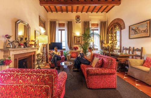 Maxim Axial, Reception