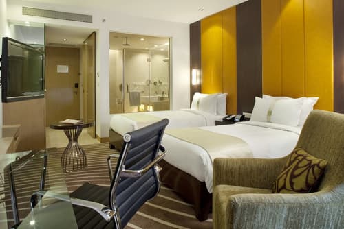 Holiday Inn Mumbai International Airport by IHG, Room
