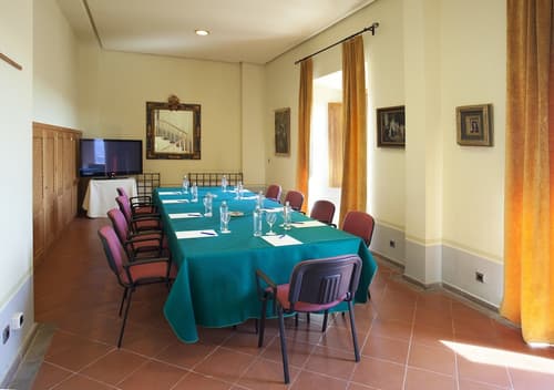 Parador de Cardona, Meeting facility