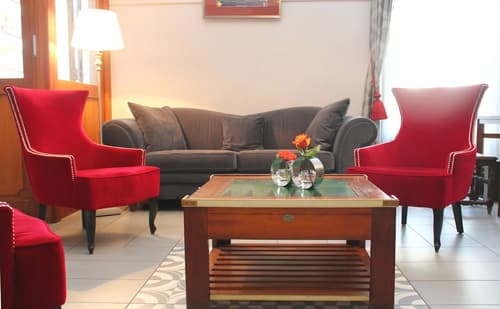 Majestic, Lobby sitting area