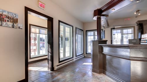 Hotel Marineau Shawinigan, Reception