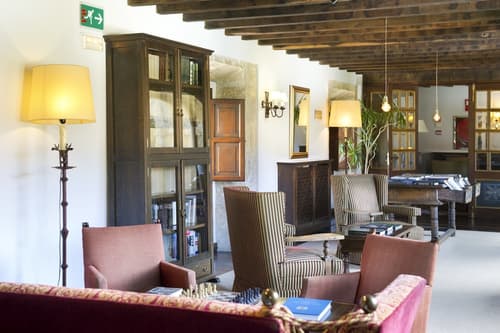 Parador De Cangas De Onis, Lobby lounge