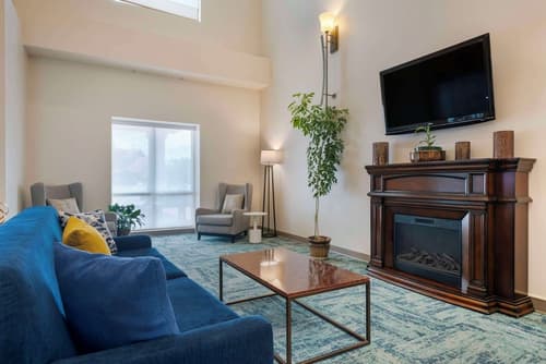 Comfort Suites Conference Center Rapid City, Lobby