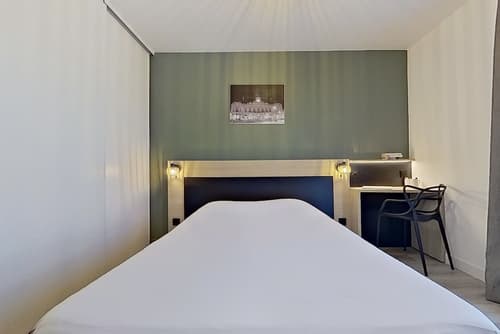 City Résidence Tours, Room