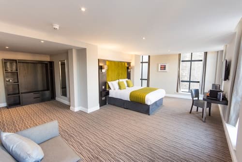 St Nicholas Hotel, Room