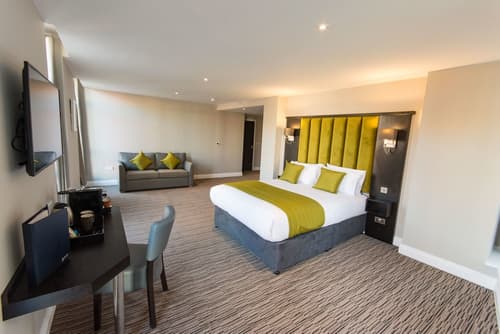 St Nicholas Hotel, Room