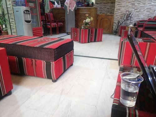 Amaled Hotel, Lobby sitting area