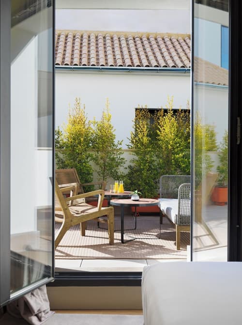 H10 Palacio Colomera, Room