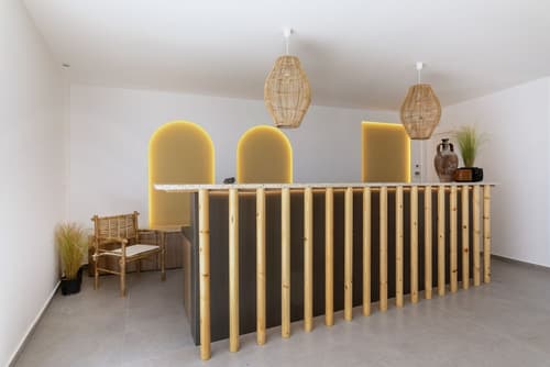 Secret View Hotel, Reception