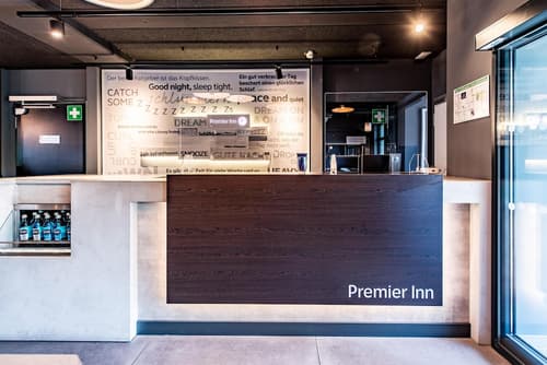Premier Inn Heidelberg City Bahnstadt, Reception