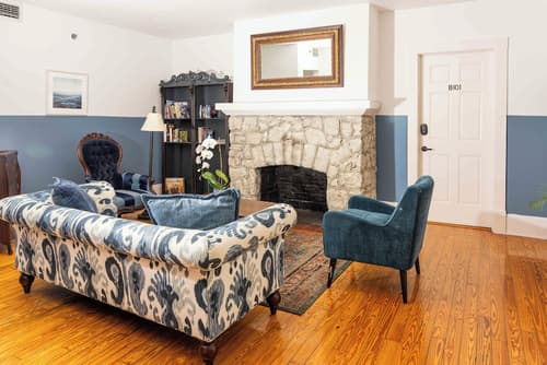 Miami River Inn By Renzzi, Lobby lounge