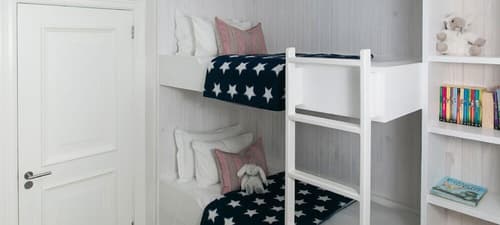 Bollard Bay House, Room