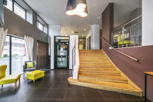 Comfort Aparthotel Lourdes Lorda, Interior entrance