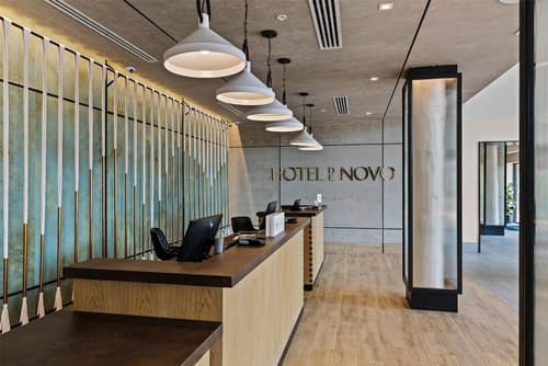 Hotel De Novo Springdale, Tapestry Collection by Hilton, Reception