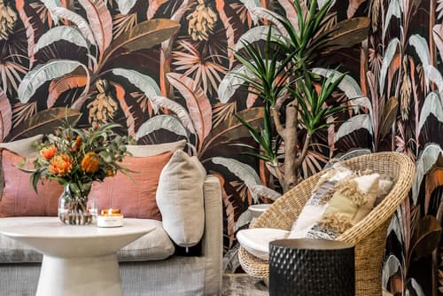 Byron Bay Hotel & Apartments, Lobby sitting area