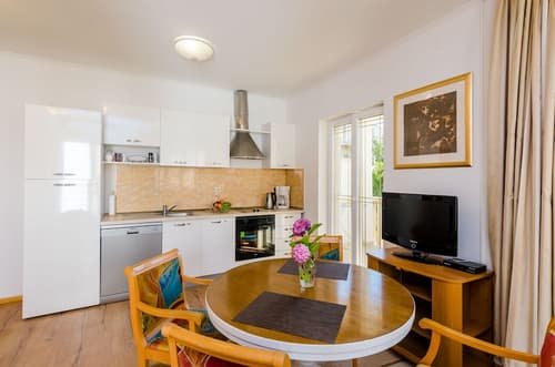 Apartments & Rooms V&M, In-room dining