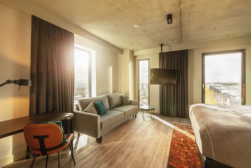 Holiday Inn - the niu, Fender Amsterdam by IHG, Room