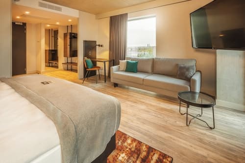 Holiday Inn - the niu, Fender Amsterdam by IHG, Room