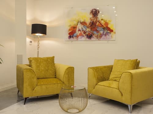 Palazzo Firenze, Lobby sitting area