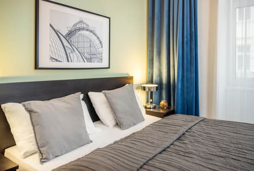 Jimmy's Apartments Emerald, Room