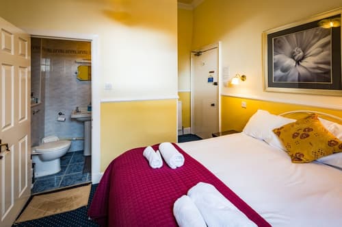 Strathallan Guest House, Room