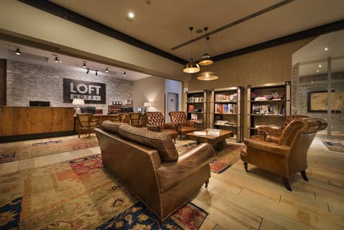 LOFT Hotel Bratislava, Interior entrance