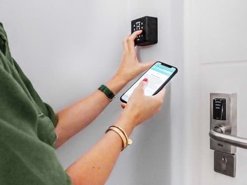 Numa Berlin Boxer, Interior entrance