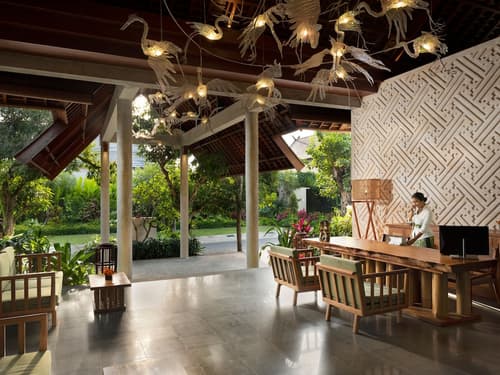 Adiwana Suweta, Reception