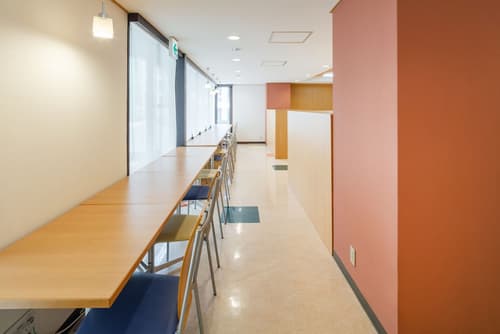 The OneFive Osaka Sakaisuji, Lobby sitting area