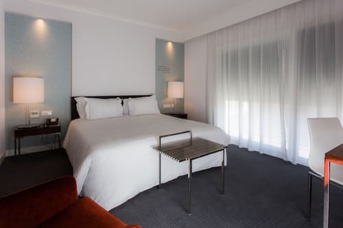 Olissippo Saldanha, Room