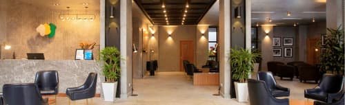 Flower Garden Hotel, Lobby