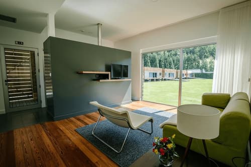 Furnas Lake Forest Living, Room