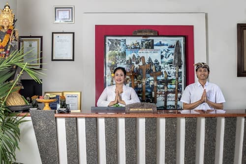 Legian Village Hotel, Reception