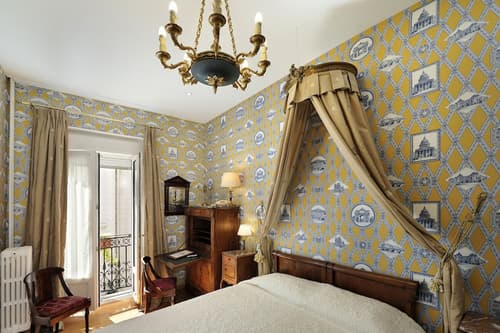 Hôtel de l'Abeille Orléans, Room